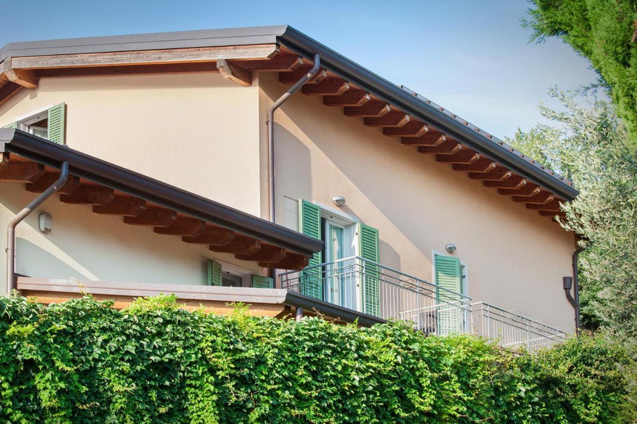 Casa Nadia - 3 Minuti Dall'Ospedale ネグラール エクステリア 写真